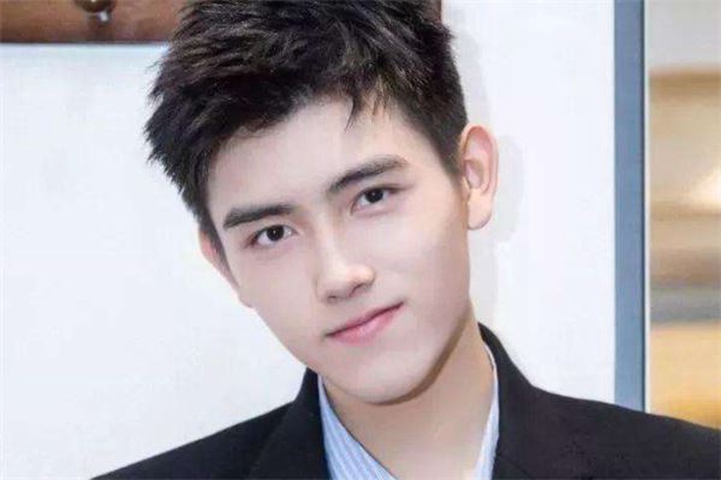 陈飞宇